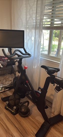 Peloton Bike