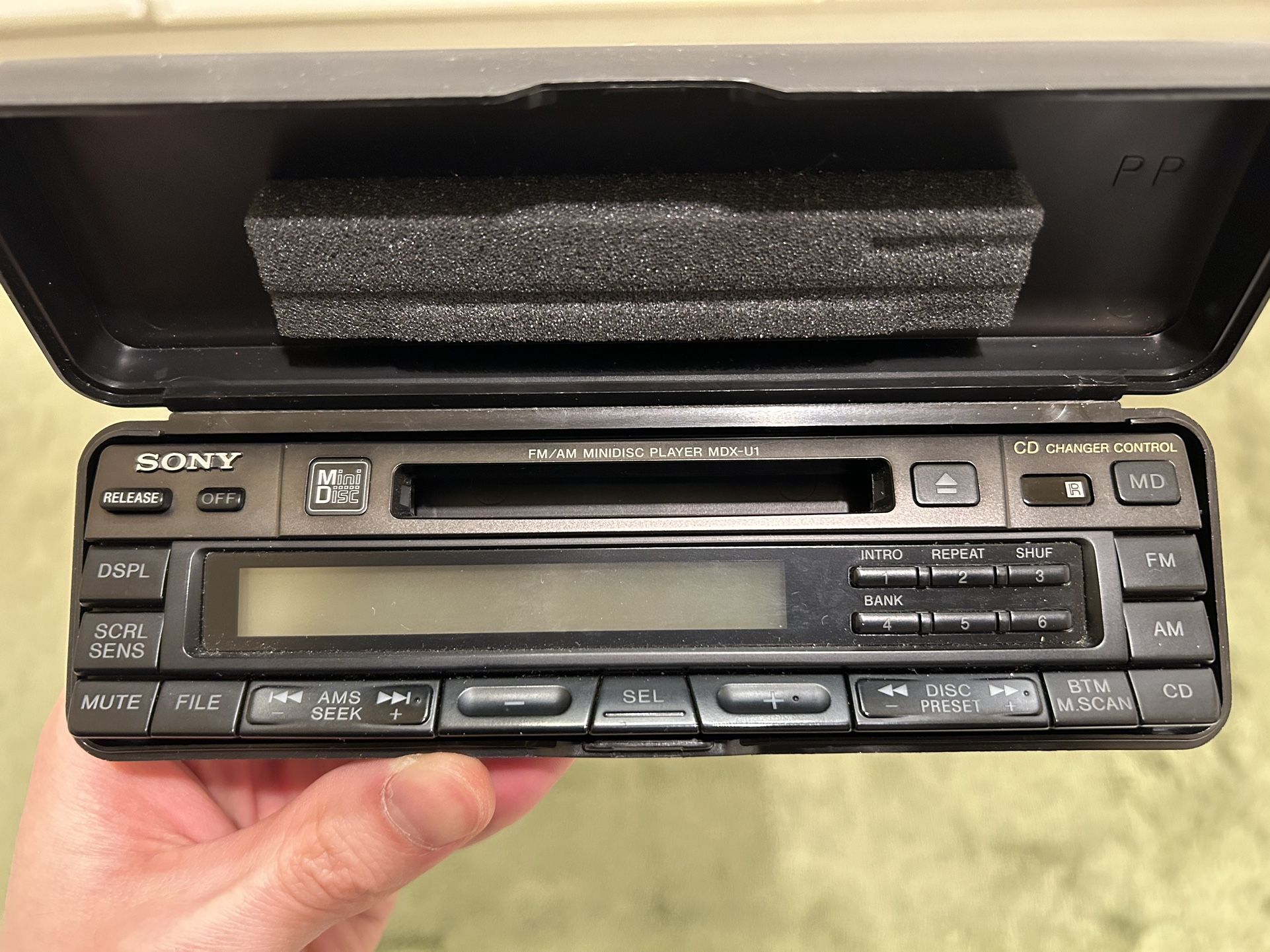 OBO Sony MDX-U1 - Minidisc Player FM/AM In-Dash - Vintage