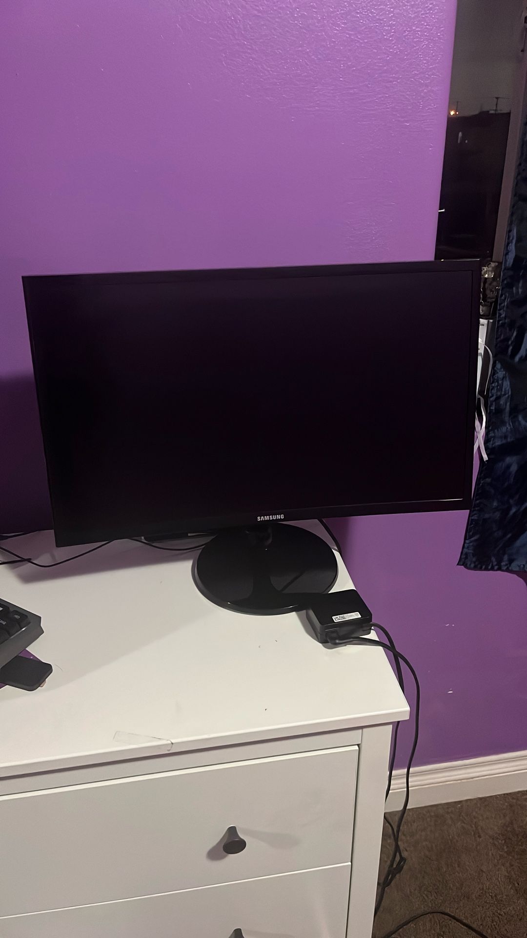 Samsung Curved 24 Inch 60Hz Monitor