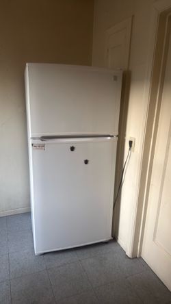 Kenmore refrigerator