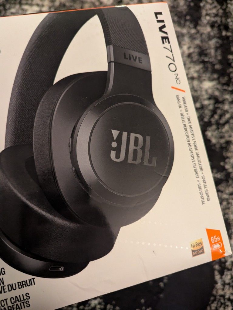 JBL Tune 770NC - Adaptive Noise Cancelling Wireless Over-Ear Headphones - Adaptive Noise Cancelling wireless over-ear headphones with 70H of long batt
