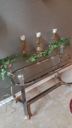 Glass coffee tables with two end and one entrance