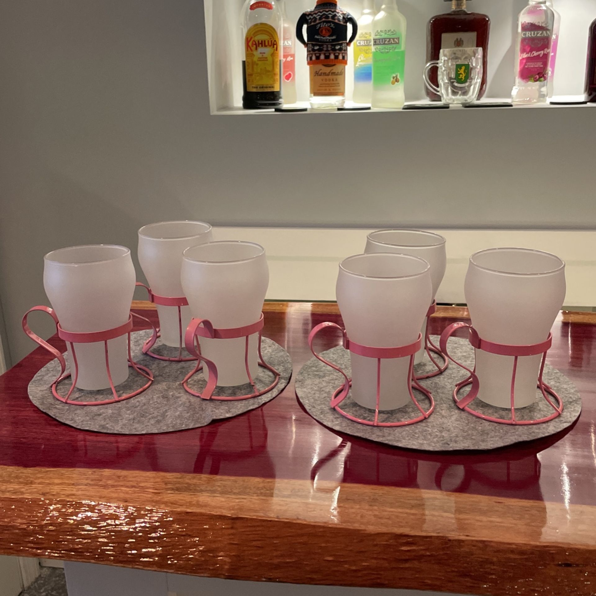 6 Frosted Soda Fountain Glasses With Metal Glass Holders Never Used