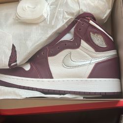 Air Jordan 1 Retro 