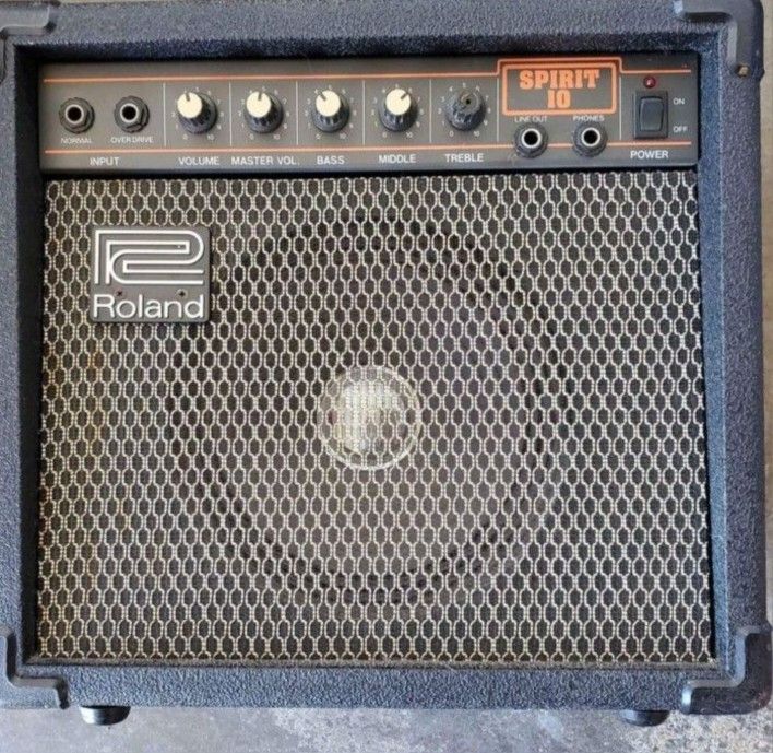 Roland Spirit 10 Guitar Combo Amp