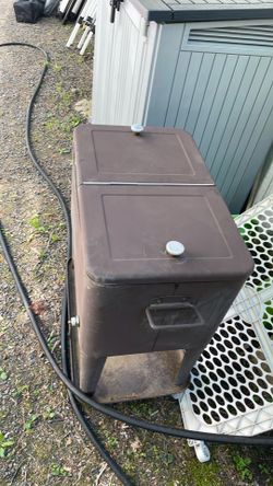Outdoor cooler