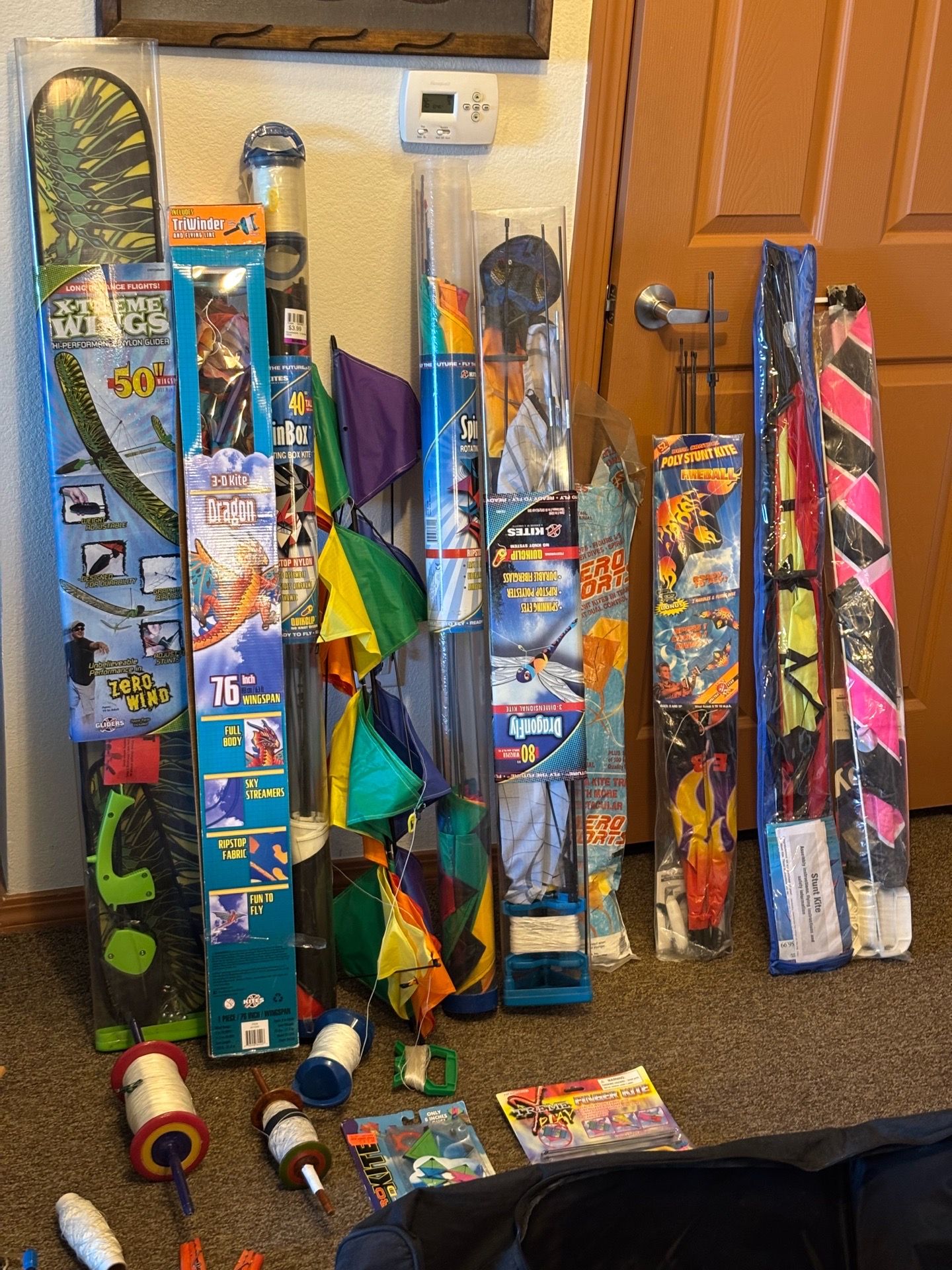 Kites-kites there’s ten kites & lot’s of strings will not separate. Selling as a whole bundle.