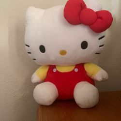 New Hello Kitty Plushie 