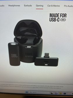 JBL True Wireless Noise Cancelling Earbuds With Charging Case