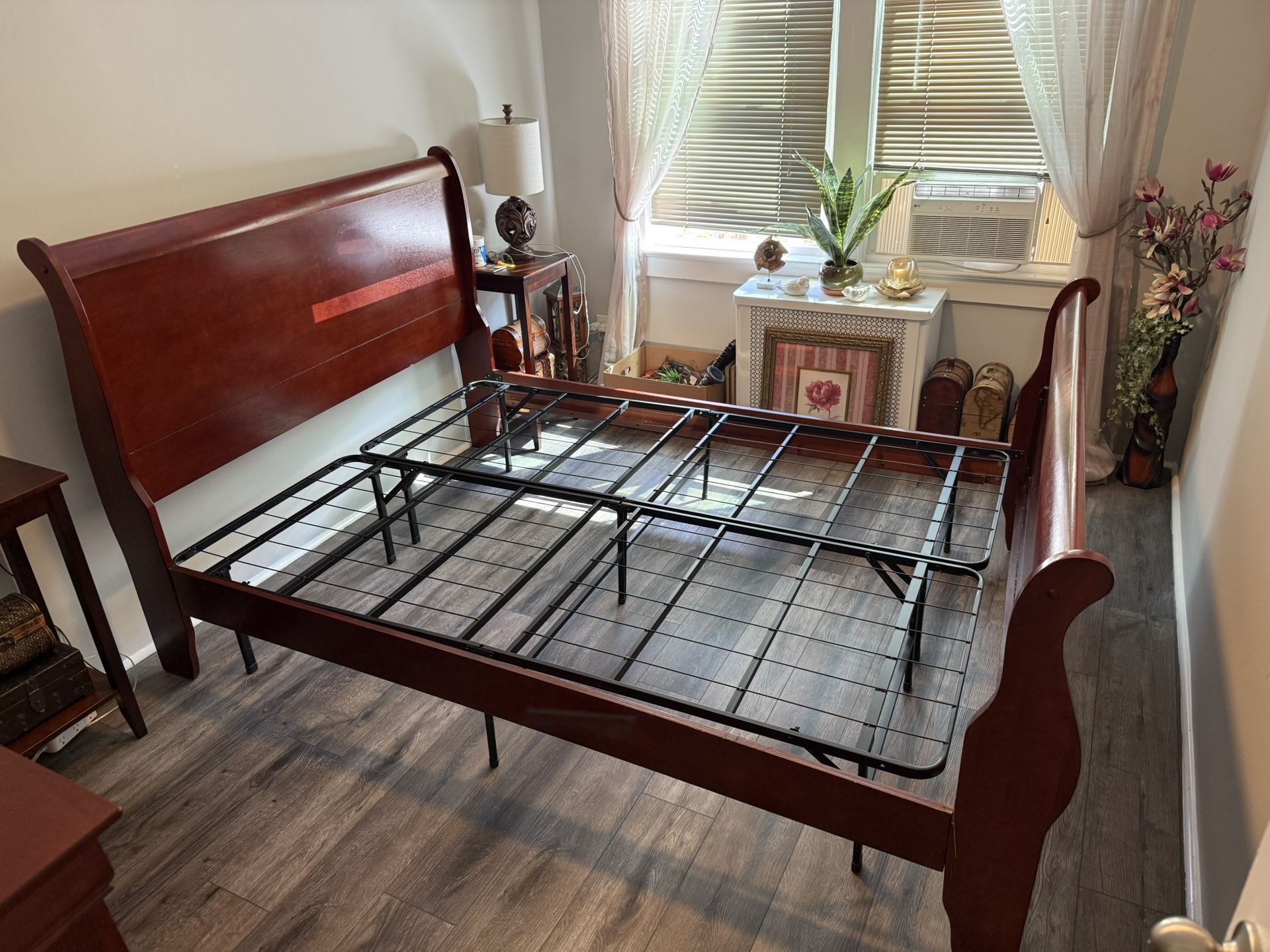 Queen Bed Frame with Metal Support Base