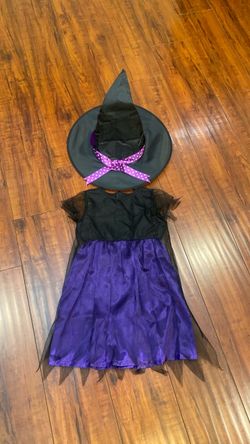 Witch costume