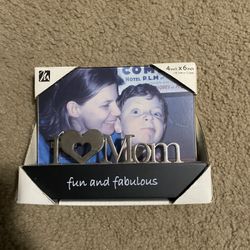 I Love Mom Picture Frame