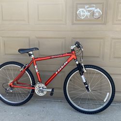 Trek 6000 Mountain Bike