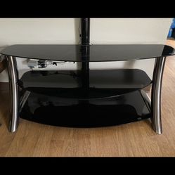 Black Glass TV Stand / Entertainment Console – Excellent Condition 