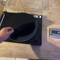 U-Turn Orbit Custom Turntable + Pluto Preamp (Acrylic Platter Upgrade)