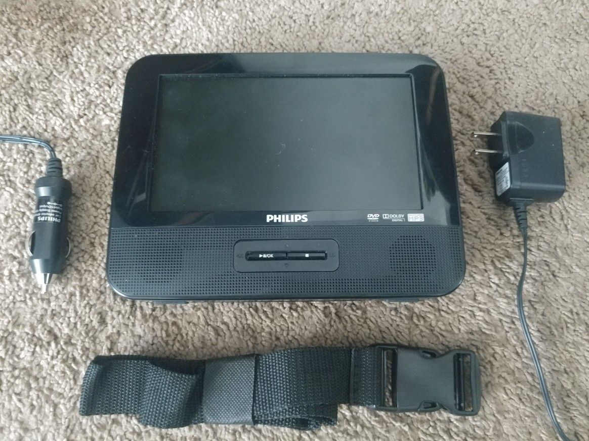 7" TRAVEL OR HOME DVD TV