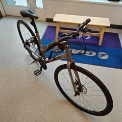 16 Speed Step-through Hybrid Bike