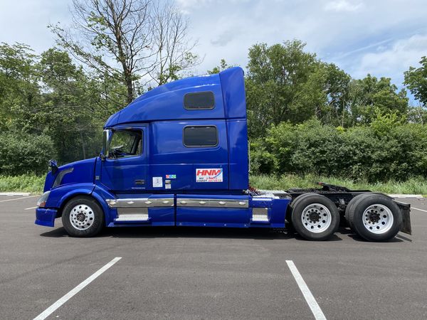 Truck volvo 760
