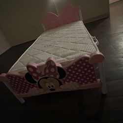 Toddler Minnie Mouse Bed