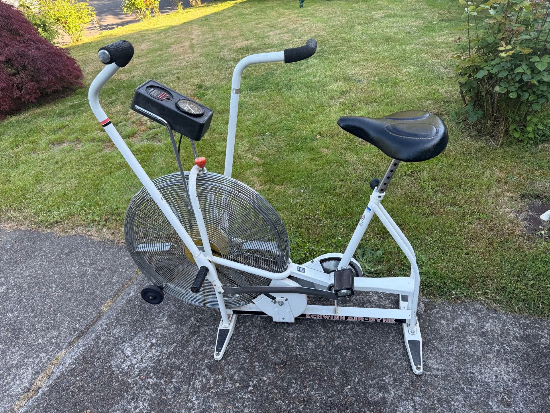 Schwinn Air Dyne Assault Dual Action Exercise Bike