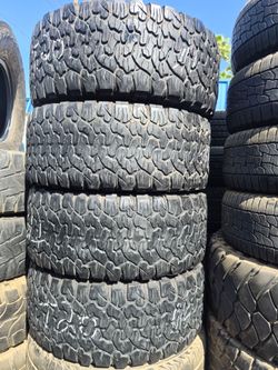 33x12.5017 bf Goodrich ko2 Set of 4 All-Terrain Tires $450 all four