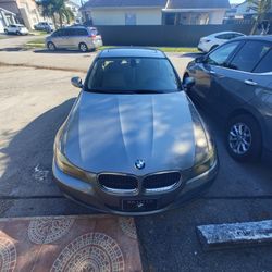 2011 BMW 3-Series Sedan