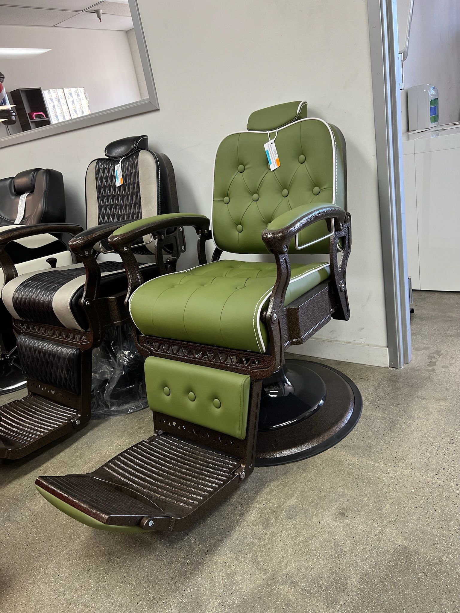 Olive Green Professional Vintage Aesthetic Barber Salon Styling Chair Model 9218