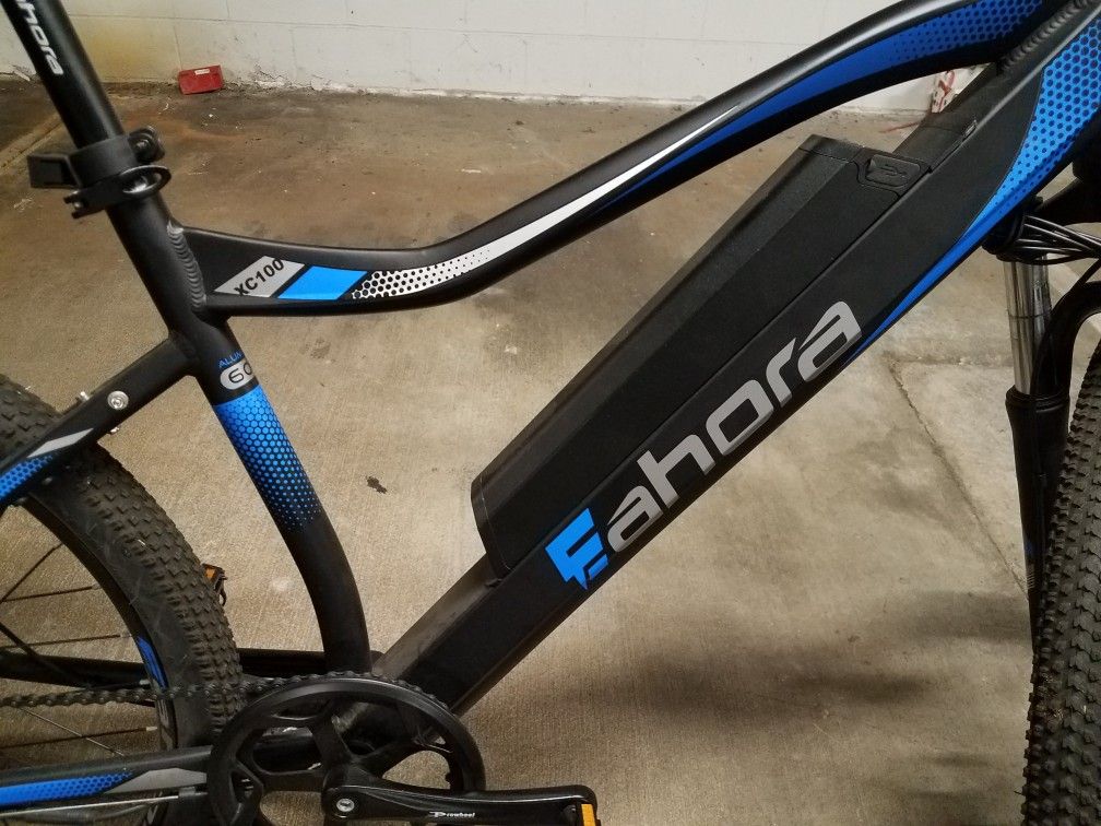 Eahora XC100 Electric Bicycle for Sale in San Diego CA OfferUp