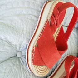 MARC FISHER JUTE LEATHER WEDGE SANDALS