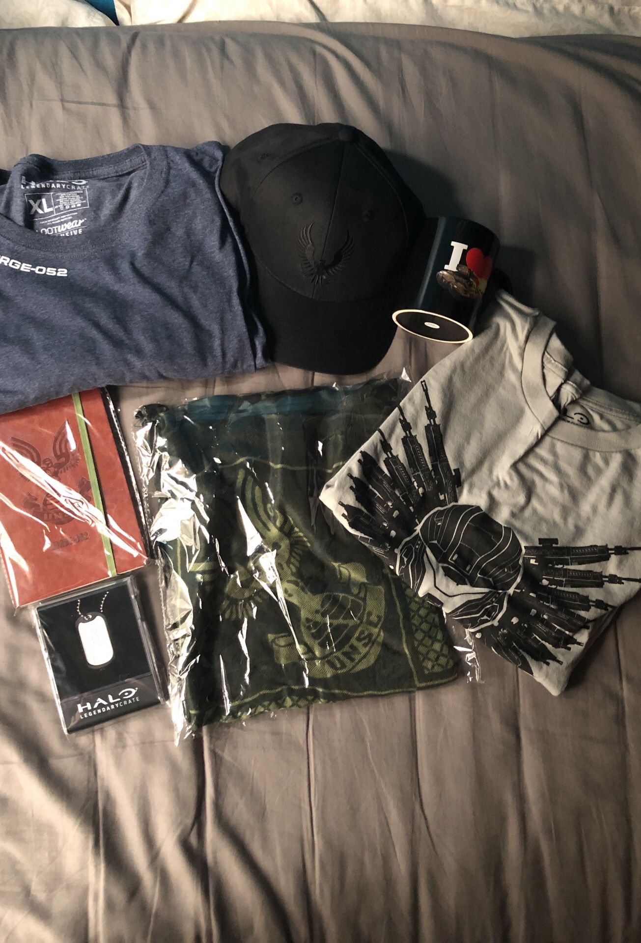 Halo Legendary Loot Crate Mix all for $40