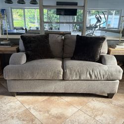 Gray Love Seat - Great Condition / 65”