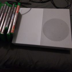 Xbox One 1gb White