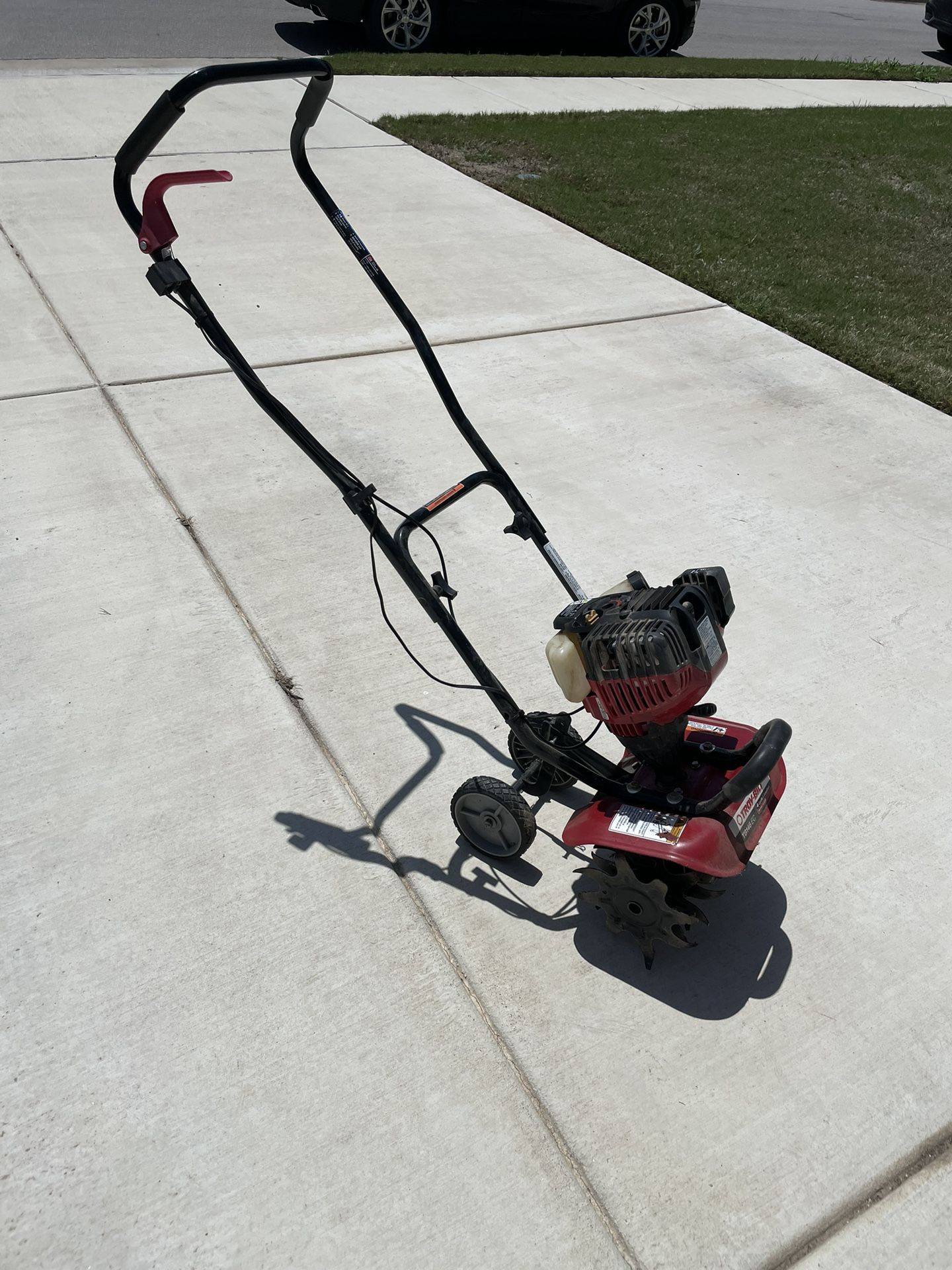 TroyBilt TB146 EC 29cc 4Cycle Cultivator for Sale in Hutto, TX OfferUp