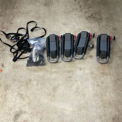 Yakima Jay Low Kayak Mount