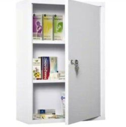 Kleankin 15.75" X 23.5" Steel Medicine Cabinet In White With Lock