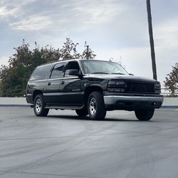 2004 Chevrolet Suburban