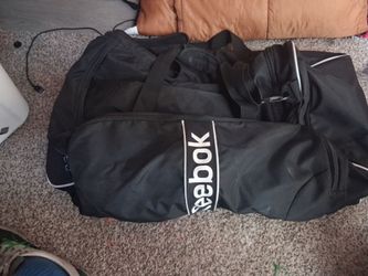 Reebok duffle 36""