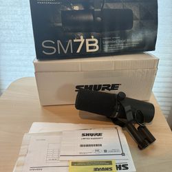 Shure SM7B