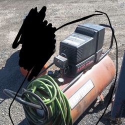 30 Gallon Air Compressor 