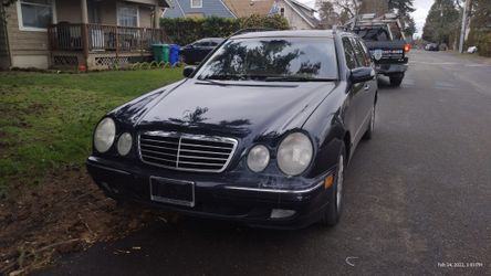 2002 Mercedes-Benz E-Class