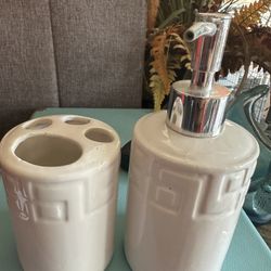 Soap  Dispenser And  Toothbrush Holder 