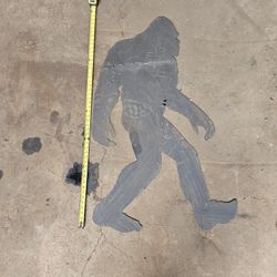 Big Foot Sasquatch Metal Art Yard Are Decor 