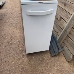 Broan Elite XE Series Fully Integrated Trash Compactor 3000 lbs.