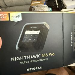 Nighthawk M6 Pro Mobile Hotspot