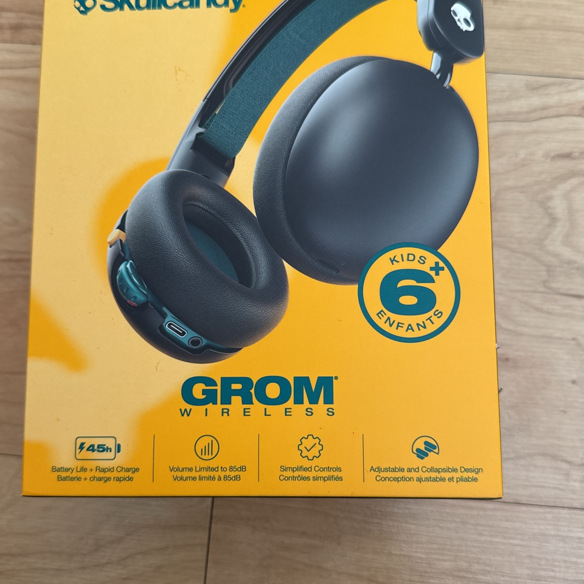 Headphone