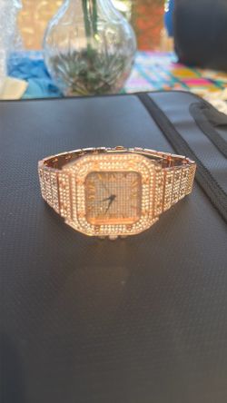 Rose golden reloj tienda de TikTok Cowboy Los Angeles