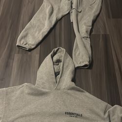 Essentials Fear Of God Set MEDIUM