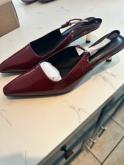 Burgundy Patent Leather Slingback Kitten Heels size 7.5