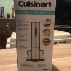 Electric wine bottle opener