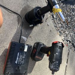 Tibet Gun And Snap On 